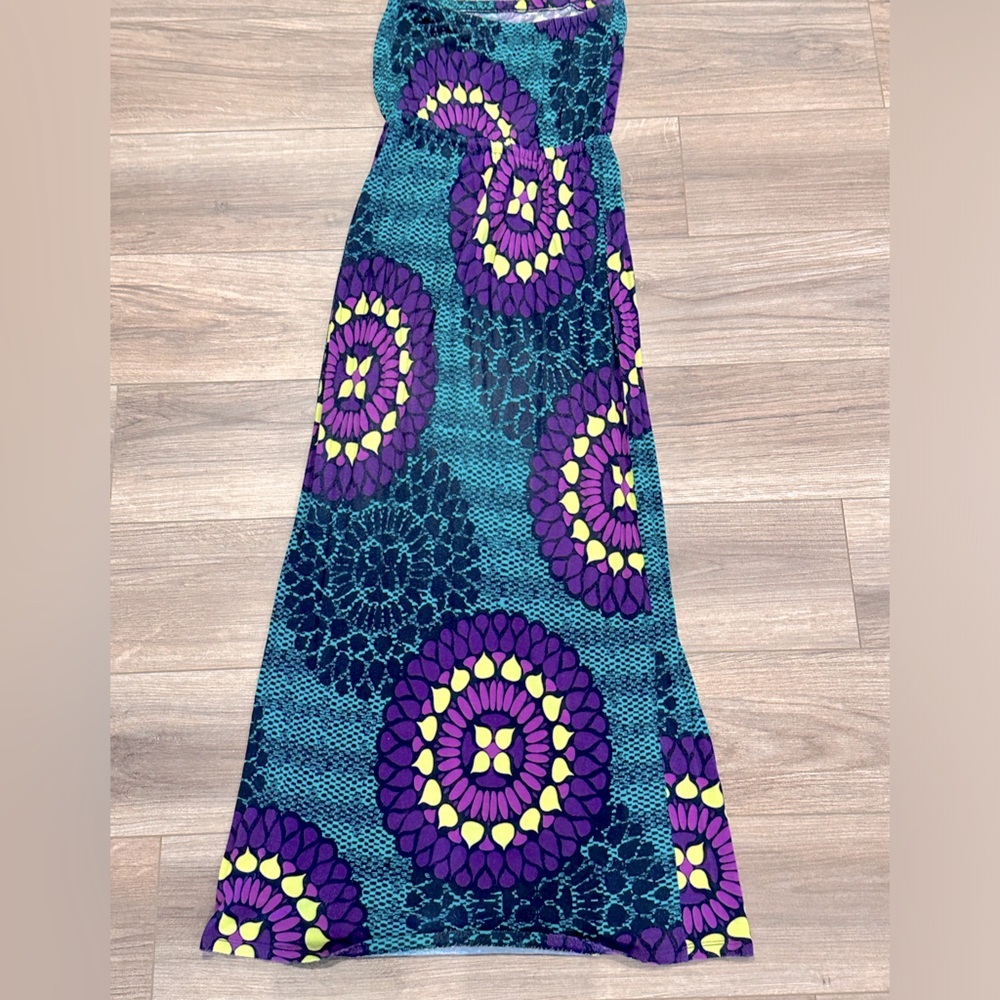 Old Navy Blue and Purple Medallion Strapless Maxi Dress Size Small Petite - Picture 4 of 9